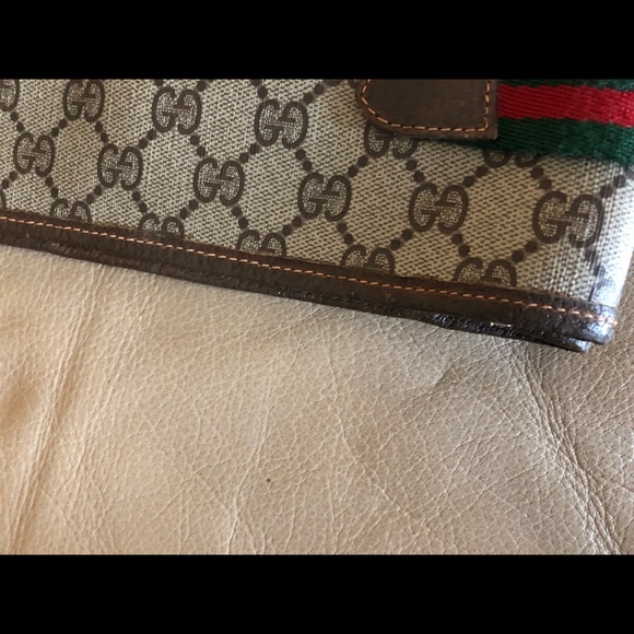 Gucci - Picture 6 of 7